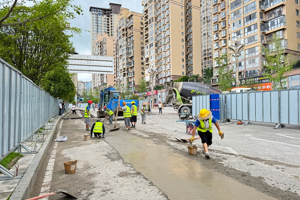 黔南福泉：完善排水防涝体系 畅通城市“毛细血管”_云黔南