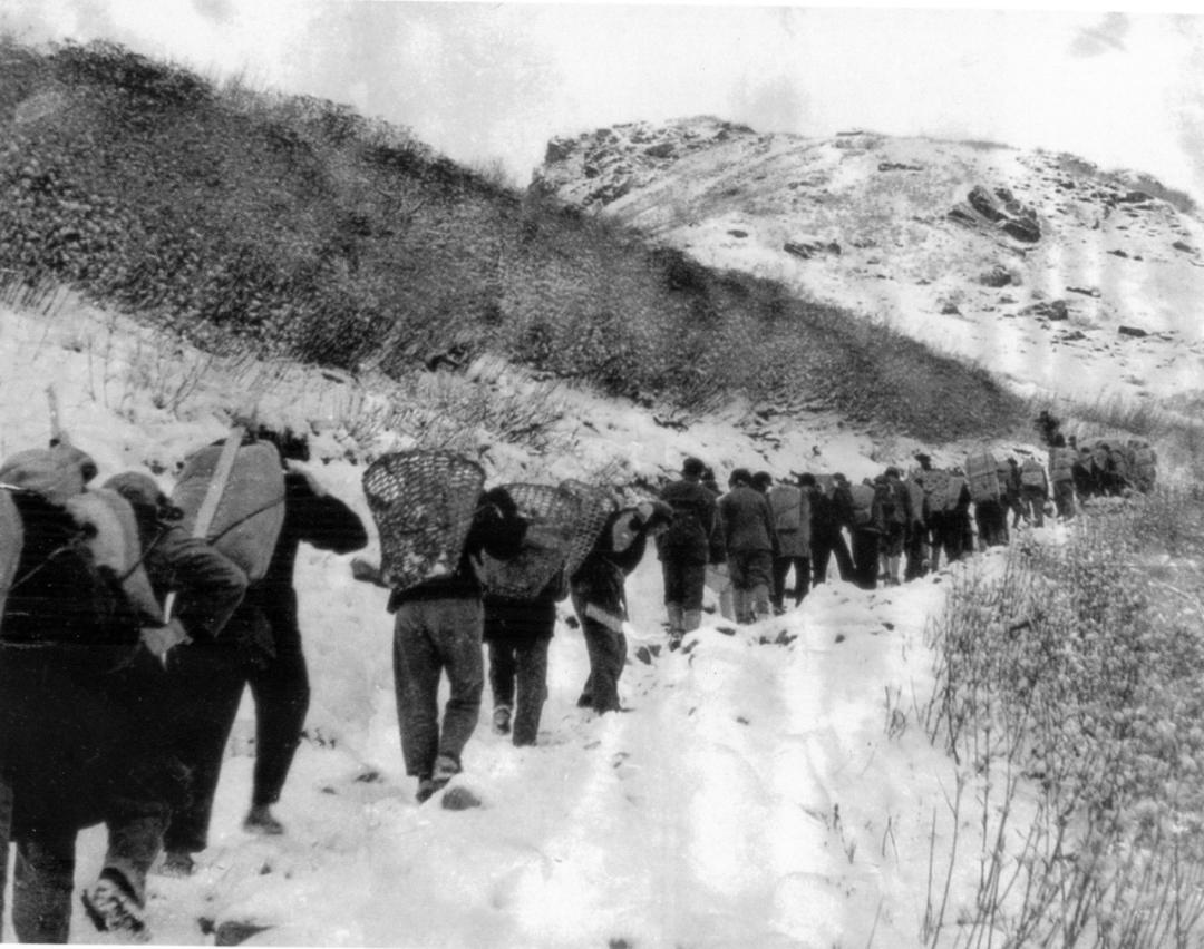 1X0.7(A3)背东西翻高黎贡山