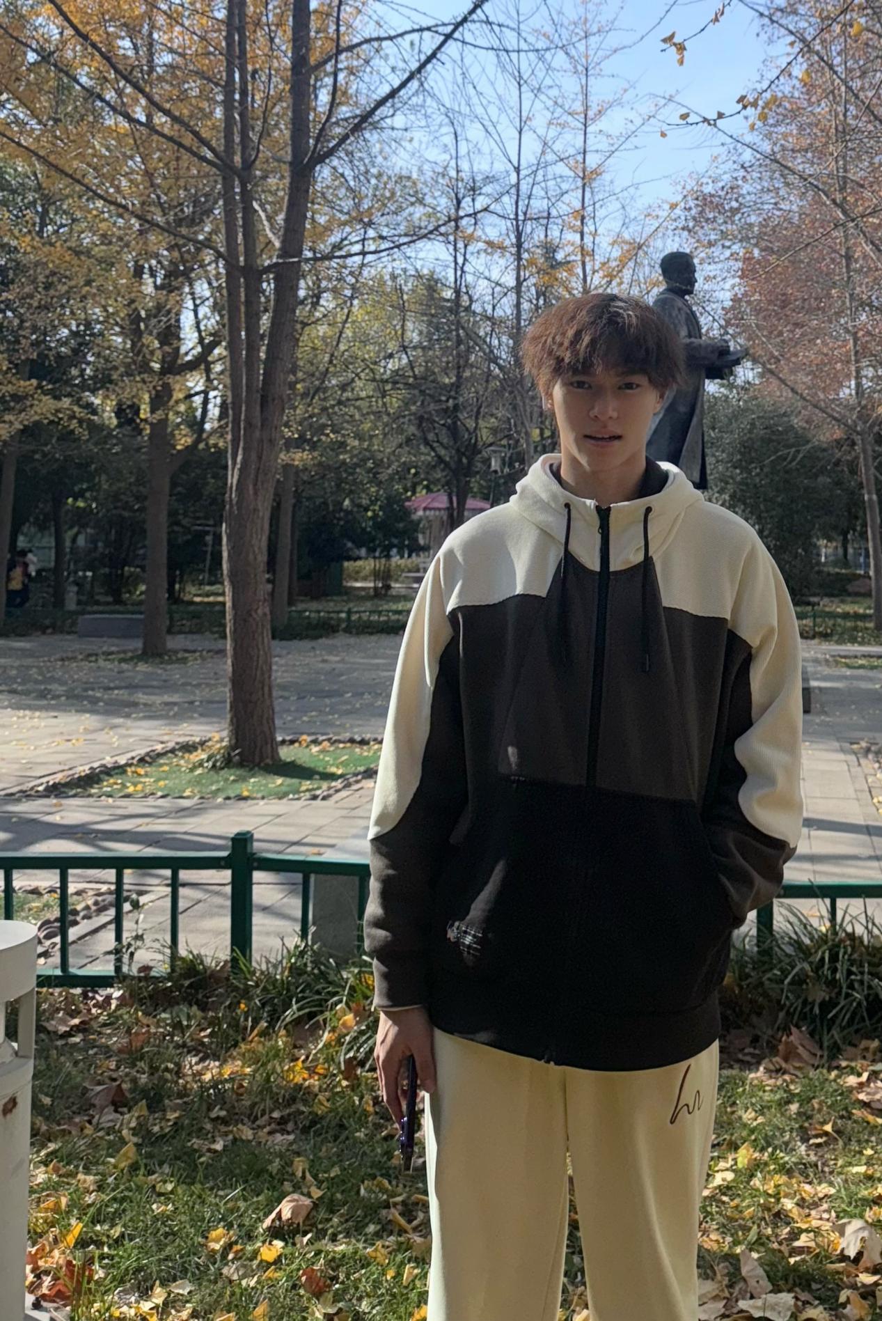 杨铠玮：新时代青年的楷模与担当_上思发布