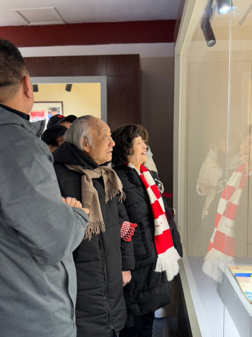 21dfc93da4694ac752e88e23edbad9b