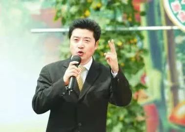 张政履新!曾是央视唯一拥有博士学位的主持人