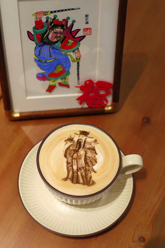 财神入画，香气满堂。绵竹金申文旅公司供图