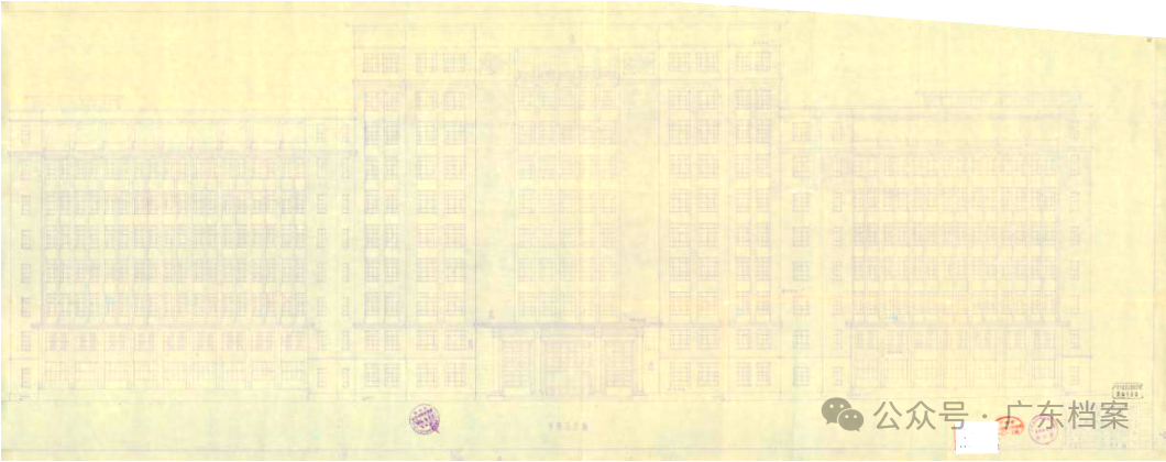 图为起义路陈列馆中座正立面(1958年)。