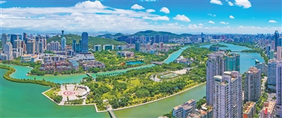“我們從事現(xiàn)代化經(jīng)濟(jì)建設(shè)，要有長(zhǎng)遠(yuǎn)考慮，統(tǒng)籌全局”