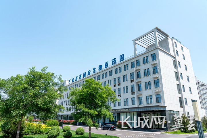 59953772a55c4a259f38a8327526ead6