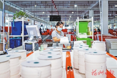 产业基金激活发展“一池春水”