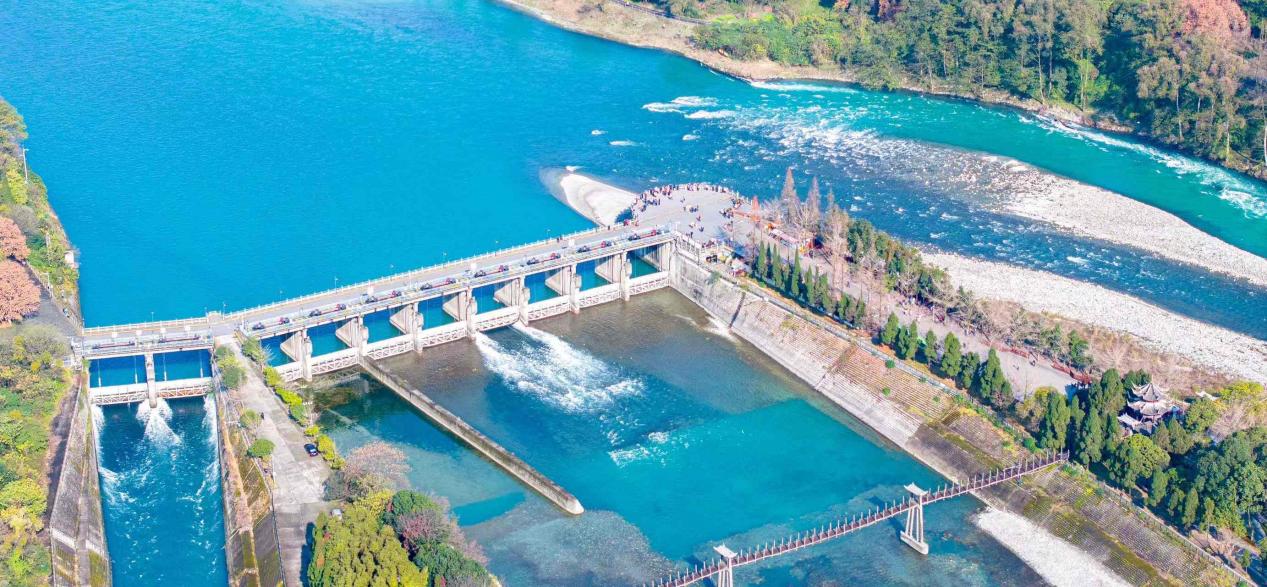 图1:都江堰渠首枢纽