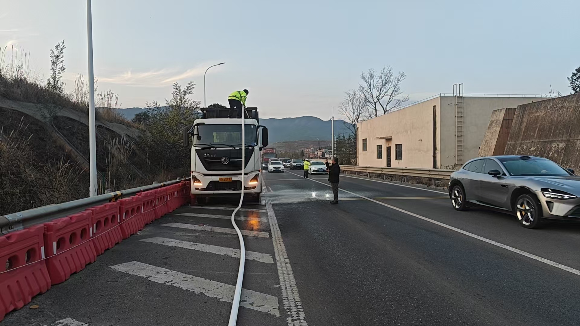 870fc063eeb373c3ae32a13abeb88a72