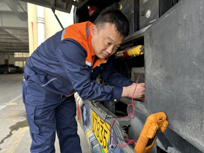 %title插图%num %title插图%num