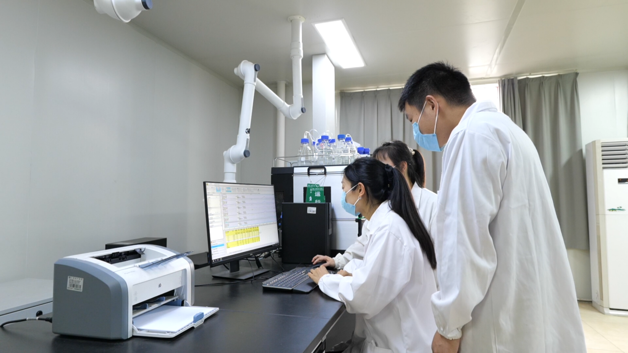 仁和集团清肺汤颗粒项目实验室